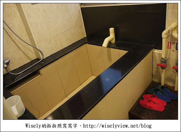【遊玩】新北市.金山區:陪著W爸媽去遊玩~朱銘美術館、金山老街嚐鴨肉、金湧泉溫泉會館泡湯 【遊玩】新北市.金山區:陪著W爸媽去遊玩~朱銘美術館、金山老街嚐鴨肉、金湧泉溫泉會館泡湯