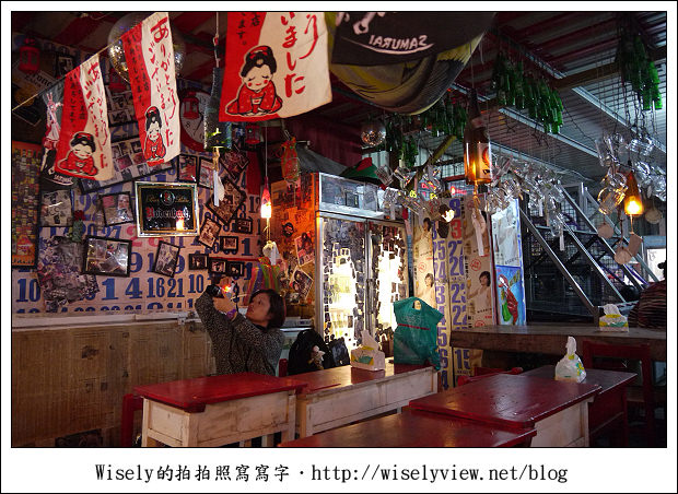 【食記】花蓮．自強夜市：殼燒蝦、老夫子牛排都好吃，來此一定要掃攤的啦！