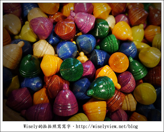【閒話】2011年底突然有感而發的碎唸：轉啊轉啊轉不停～但是我很甘願 (祝福各位新年快樂) @WISELY's 拍拍照寫寫字