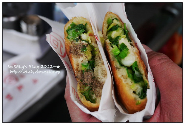 【食記】宜蘭縣．三星鄉：何家三星蔥餡餅、阿婆蔥油餅~兩種口感但都好吃