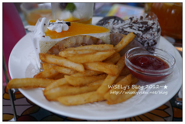 【隨拍】Panasonic Lumix GX1：桃園縣．復興鄉~我在7號公路遇見貓，牠的名字叫布丁(圖多分頁有貓寫真)