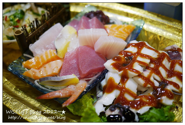【新年】2012宜蘭．除夕夜：(龍年)年夜飯-海都餐廳，十道菜6000元