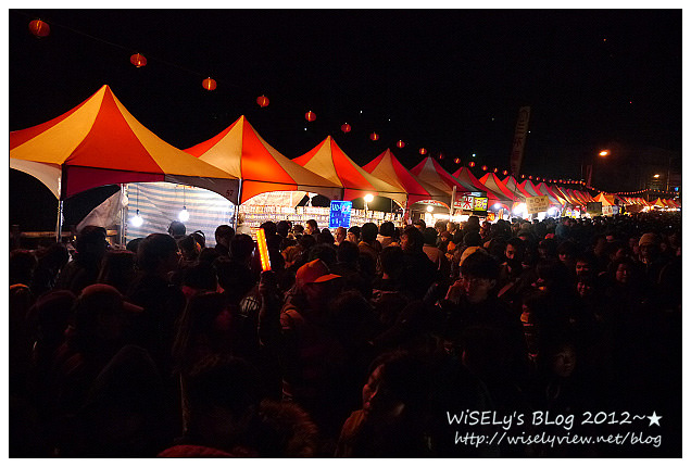 【遊玩】Panasonic Lumix GX1：2012新北市平溪天燈節記實-交通活動資訊、平溪國中現場實況，以及天燈拍攝心得及影片分享～看完這篇讓你幸福一整年 (圖多分頁)