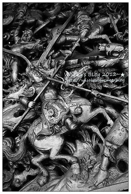 【隨拍】Panasonic Lumix GX1：台北．大龍峒保安宮 (相機單色模式黑白攝影)