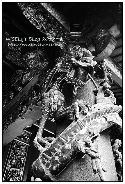 【隨拍】Panasonic Lumix GX1：台北．大龍峒保安宮 (相機單色模式黑白攝影)