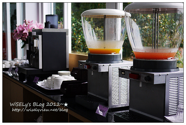 【食記】宜蘭縣．員山鄉：香草菲菲(Buffet)自助餐吃到飽～味道還不錯食材新鮮但要注意點餐時間，鄰近太陽埤逛逛隨拍