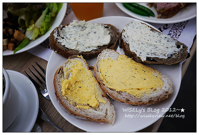 【食記】宜蘭縣．員山鄉：香草菲菲(Buffet)自助餐吃到飽～味道還不錯食材新鮮但要注意點餐時間，鄰近太陽埤逛逛隨拍