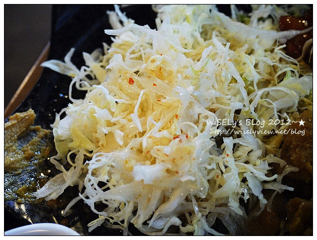 【食記】台北市.中山區:三久屋日式定食~口味很道地,大推照燒雞腿來吃 【食記】台北市.中山區:三久屋日式定食~口味很道地,大推照燒雞腿來吃
