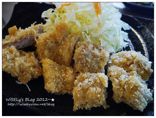 【食記】台北市.中山區:三久屋日式定食~口味很道地,大推照燒雞腿來吃 【食記】台北市.中山區:三久屋日式定食~口味很道地,大推照燒雞腿來吃