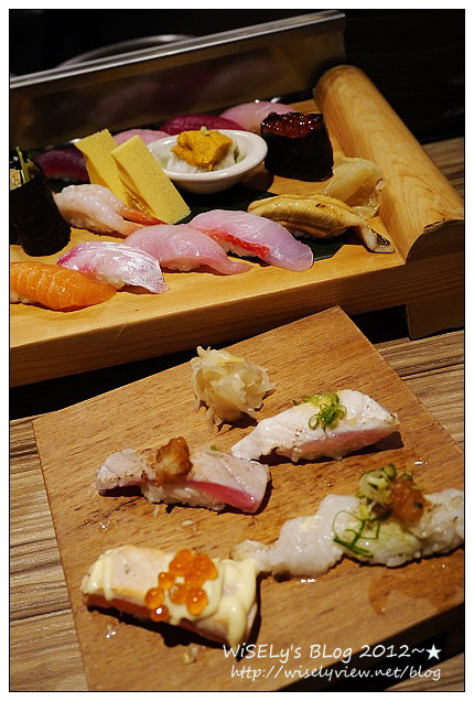 【食記】台北市.中山區:三井上引水產立吞壽司@讓人甘願一早排隊的美味好料 【食記】台北市.中山區:三井上引水產立吞壽司@讓人甘願一早排隊的美味好料