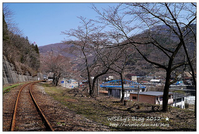 【旅行】2012日本．岐阜：奧飛騨溫泉口駅＠舊神岡鐵道單車遊，適合親子此生必來一次的體驗～(內含騎乘沿途美景及過山洞的實拍影片)