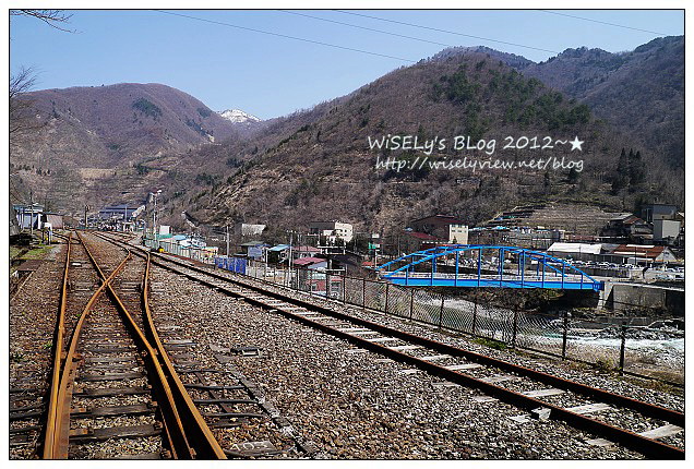 【旅行】2012日本．岐阜：奧飛騨溫泉口駅＠舊神岡鐵道單車遊，適合親子此生必來一次的體驗～(內含騎乘沿途美景及過山洞的實拍影片)