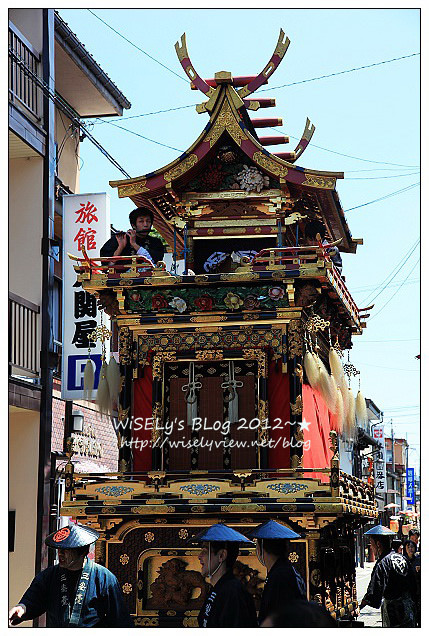 【旅行】2012日本．岐阜：古川祭神轎遊行巧遇「子供歌舞妓」，品嚐山腰樓和食與井之廣味噌煎餅、逛祭典屋台和大啖飛騨霜降牛串烤
