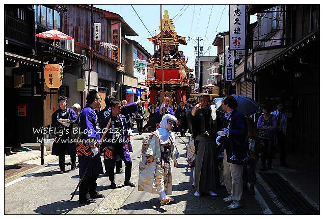 【旅行】2012日本．岐阜：古川祭神轎遊行巧遇「子供歌舞妓」，品嚐山腰樓和食與井之廣味噌煎餅、逛祭典屋台和大啖飛騨霜降牛串烤
