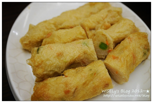 【食記】台北市．松山區：老王記麻辣火鍋：鍋底便宜單點制鴨血豆腐吃到飽，食材簡單但好吃