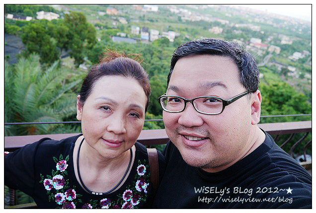 【遊玩】2012回宜蘭過母親節：退步的羅東八味日式料理屋、阿默好吃的瑞士巧克力莓果蛋糕、冬山鄉仁山植物園賞油桐，員山鄉橘子咖啡嚐手工麵包看夜景