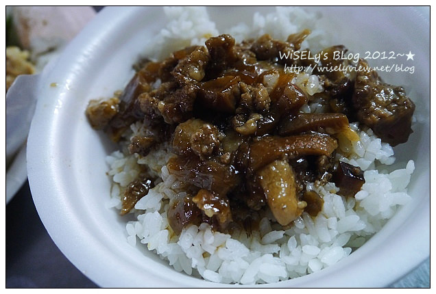 【食記】台北市．臨江街/通化街夜市：營業至凌晨的宵夜好去處 – 鹹粥小菜&焢肉飯