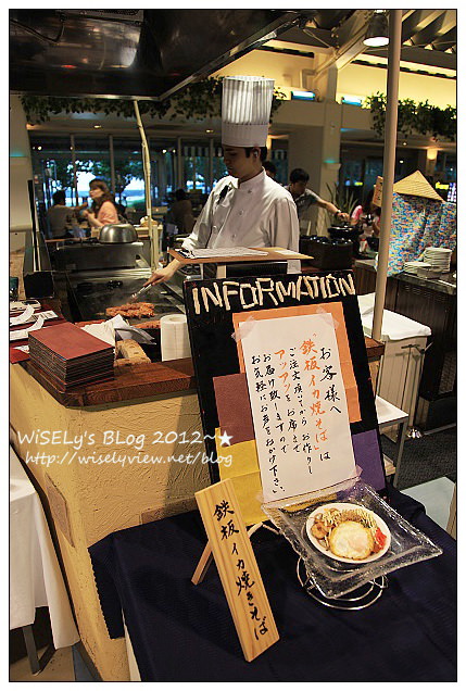 【旅行】日本．沖繩：The Beach Tower Hoter美濱之城，鄰近美國村住宿飯店，及JUSCO摩天輪夜景隨拍