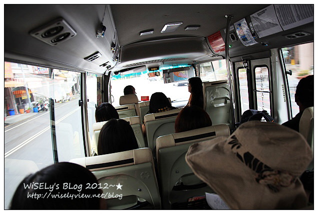 【遊玩】2012台東綠島遊:從台東豐年機場搭乘台灣好行(東部海岸線)、小野柳奇岩隨拍、富岡漁港搭船去綠島 【遊玩】2012台東綠島遊:從台東豐年機場搭乘台灣好行(東部海岸線)、小野柳奇岩隨拍、富岡漁港搭船去綠島