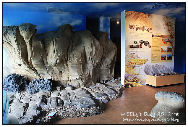 【遊玩】2012台東綠島遊:從台東豐年機場搭乘台灣好行(東部海岸線)、小野柳奇岩隨拍、富岡漁港搭船去綠島 【遊玩】2012台東綠島遊:從台東豐年機場搭乘台灣好行(東部海岸線)、小野柳奇岩隨拍、富岡漁港搭船去綠島