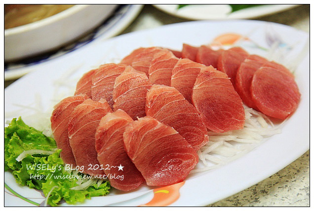 【食記】台東市.富岡漁港:特選海產店~價格便宜內容多元 【食記】台東市.富岡漁港:特選海產店~價格便宜內容多元