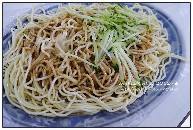 【食記】台北市．中山區：學姊(自製涼麵/肉羹)＠鄰近實踐大學，簡單平價滿多學生光顧