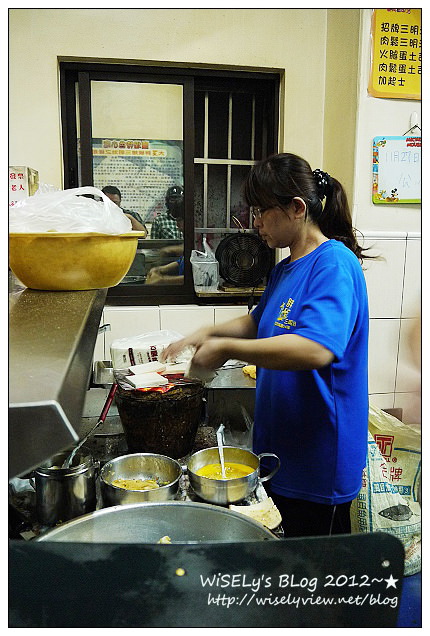 【食記】高雄市．鹽埕區：大ㄎㄡ胖碳烤三明治＠早餐宵夜首選的人氣美味