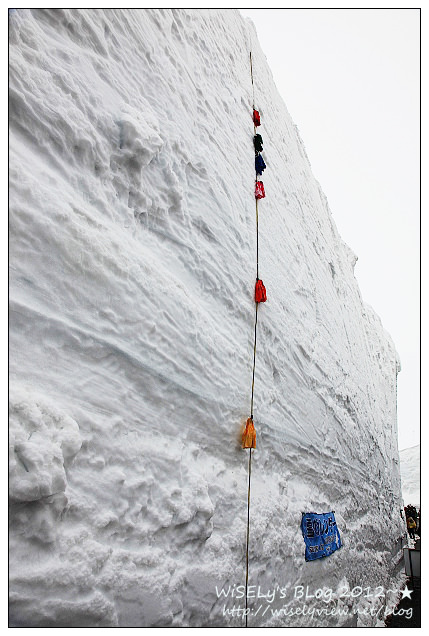【旅行】2012日本．富山：立山黑部～漫步大雪谷走在雪壁中，欣賞日本阿爾卑斯山美景