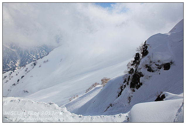【旅行】2012日本．富山：立山黑部～漫步大雪谷走在雪壁中，欣賞日本阿爾卑斯山美景