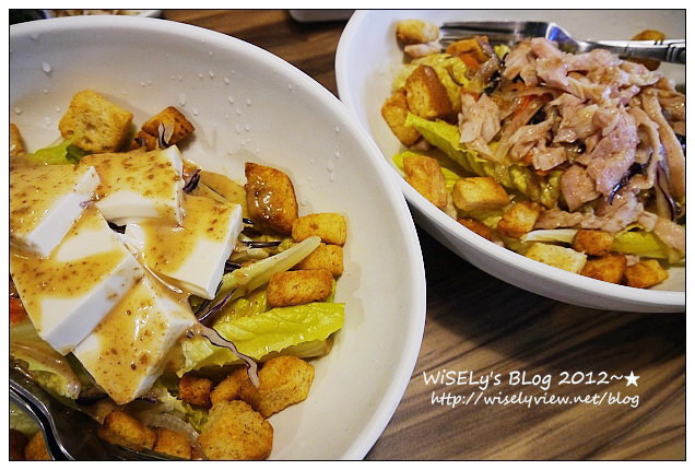 【食記】新北市.板橋區:野宴100異國啤酒燒肉BAR @單點制可獨自嚐燒肉,多國啤酒可任選 (喝酒不開車)(已遷址) 【食記】新北市.板橋區:野宴100異國啤酒燒肉BAR @單點制可獨自嚐燒肉,多國啤酒可任選 (喝酒不開車)(已遷址)