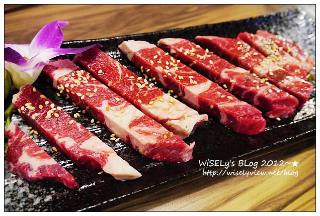 【食記】新北市.板橋區:野宴100異國啤酒燒肉BAR @單點制可獨自嚐燒肉,多國啤酒可任選 (喝酒不開車)(已遷址) 【食記】新北市.板橋區:野宴100異國啤酒燒肉BAR @單點制可獨自嚐燒肉,多國啤酒可任選 (喝酒不開車)(已遷址)