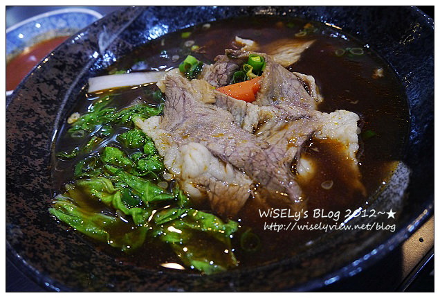 【食記】台北市．中正區：鈜景國產肉品專賣＠認證台牛超好吃，隱藏東門市場裡的牛肉美食