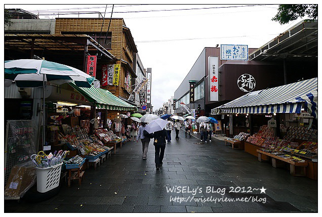 【旅行】2012日本．中部北陸之旅：三重縣-伊勢神宮、厄除町/托福橫丁散策，品嚐炸牡蠣、松阪牛及美味的牛骨拉麵 (內文圖多分頁)