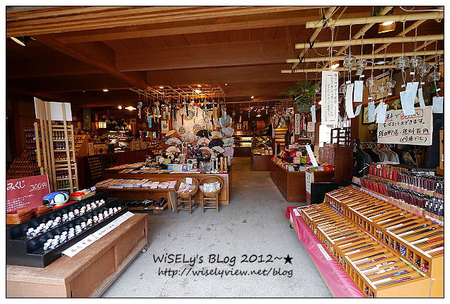 【旅行】2012日本．中部北陸之旅：三重縣-伊勢神宮、厄除町/托福橫丁散策，品嚐炸牡蠣、松阪牛及美味的牛骨拉麵 (內文圖多分頁)