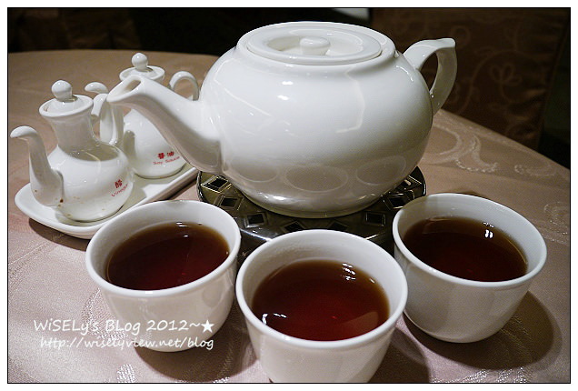 【食記】台北市.中山區:儷宴會館東光館@取消吃到飽制,粵式熱炒港點味道升級更精緻 【食記】台北市.中山區:儷宴會館東光館@取消吃到飽制,粵式熱炒港點味道升級更精緻