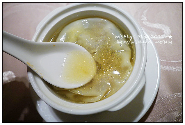 【食記】台北市.中山區:儷宴會館東光館@取消吃到飽制,粵式熱炒港點味道升級更精緻 【食記】台北市.中山區:儷宴會館東光館@取消吃到飽制,粵式熱炒港點味道升級更精緻