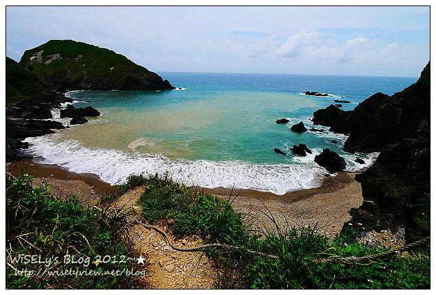 【遊玩】宜蘭縣．蘇澳鎮：(景點)曾經的賊仔澳垃圾場，現在的美麗玻璃海灘＠山路陡峭要注意安全