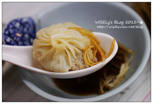 【美食】新北市．新店區：原師父/絲瓜小籠包、溫州大餛飩＠好吃料多到讓人不想再跑鼎泰豐(已遷址)