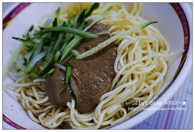 【美食】新北市．新店區：原師父/絲瓜小籠包、溫州大餛飩＠好吃料多到讓人不想再跑鼎泰豐(已遷址)