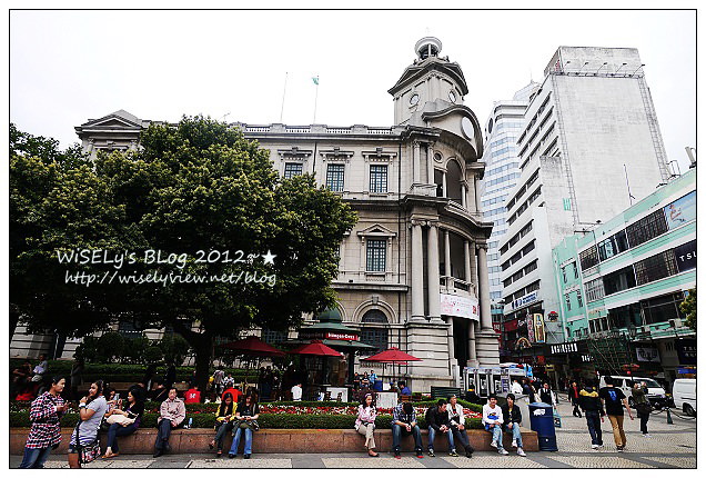 【旅行】2012中國．澳門：景點伴手禮推薦＠議事亭前地、星巴克、鉅記手信、哪咤古廟及大炮台