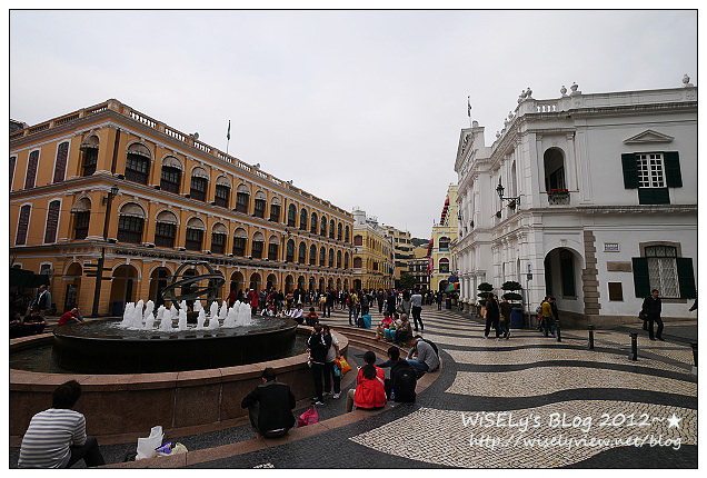 【旅行】2012中國．澳門：景點伴手禮推薦＠議事亭前地、星巴克、鉅記手信、哪咤古廟及大炮台