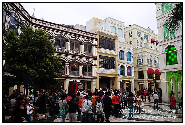 【旅行】2012中國．澳門：景點伴手禮推薦＠議事亭前地、星巴克、鉅記手信、哪咤古廟及大炮台