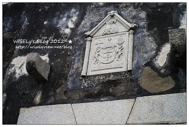 【旅行】2012中國．澳門：景點伴手禮推薦＠議事亭前地、星巴克、鉅記手信、哪咤古廟及大炮台