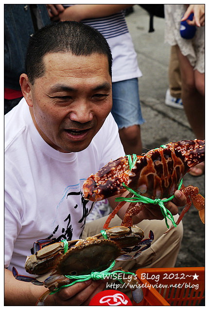 【美食】新北市．萬里區：魚村活海鮮＠秋嚐蟹肥好時節，蒸炒煮炸皆美味 (教你辨示並飽嚐多種萬里蟹料理)