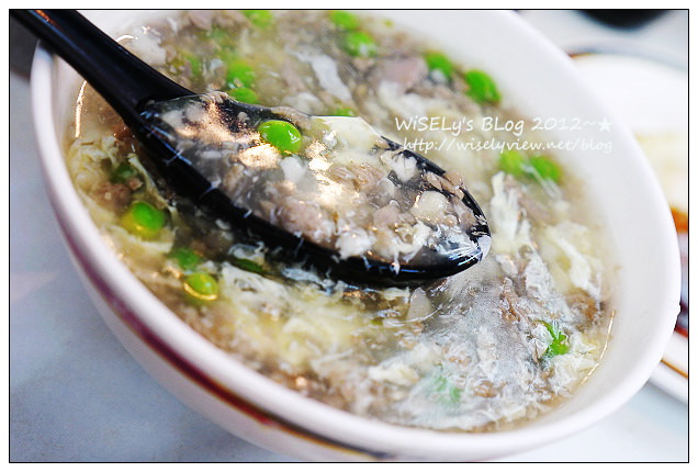 鳳城燒臘粵菜 公館店︱價格便宜料多實在,風味獨特醬汁更添美味 鳳城燒臘粵菜 公館店︱價格便宜料多實在,風味獨特醬汁更添美味
