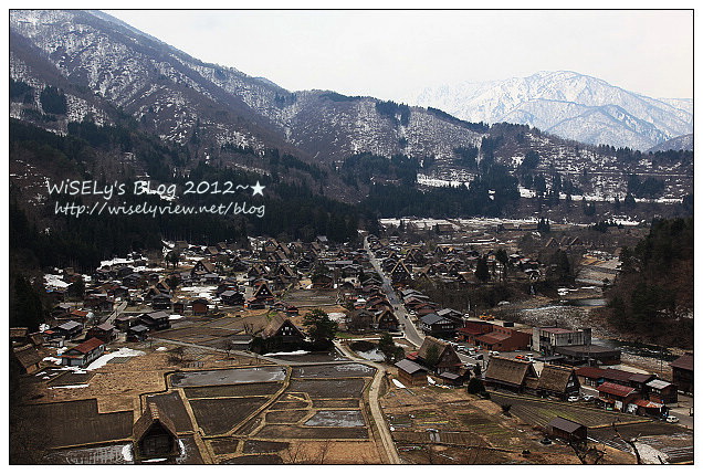 【旅行】2012日本．岐阜縣：白川鄉與五箇山的合掌造聚落巡禮4-1@冬日童話宛如薑餅屋之世界遺產，城山展望台與合掌村隨拍～內含2013(平成25年)點燈活動日程表
