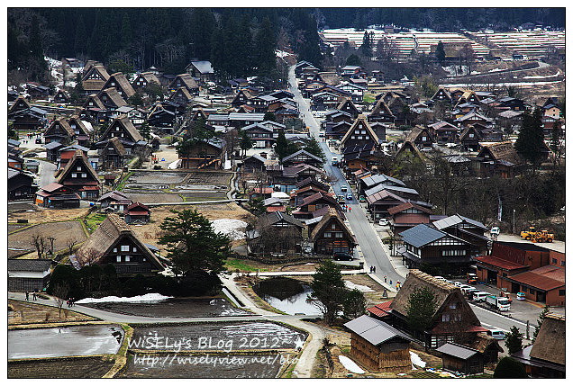 【旅行】2012日本．岐阜縣：白川鄉與五箇山的合掌造聚落巡禮4-1@冬日童話宛如薑餅屋之世界遺產，城山展望台與合掌村隨拍～內含2013(平成25年)點燈活動日程表