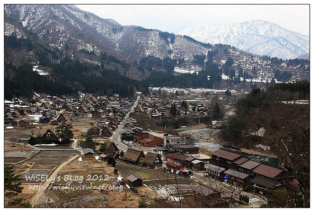 【旅行】2012日本．岐阜縣：白川鄉與五箇山的合掌造聚落巡禮4-1@冬日童話宛如薑餅屋之世界遺產，城山展望台與合掌村隨拍～內含2013(平成25年)點燈活動日程表