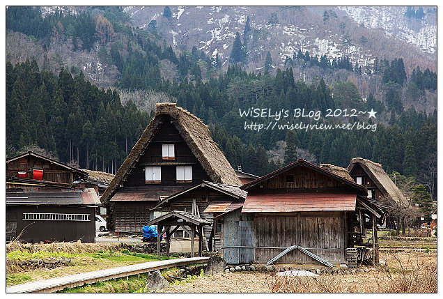 【旅行】2012日本．岐阜縣：白川鄉與五箇山的合掌造聚落巡禮4-1@冬日童話宛如薑餅屋之世界遺產，城山展望台與合掌村隨拍～內含2013(平成25年)點燈活動日程表
