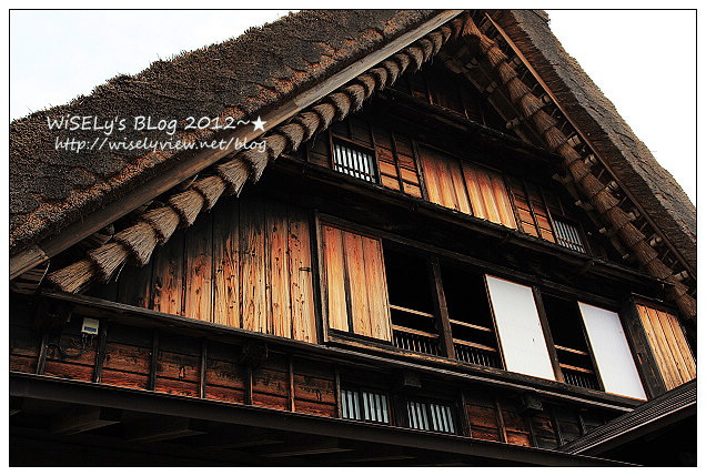 【旅行】2012日本．岐阜縣：白川鄉與五箇山的合掌造聚落巡禮4-2＠重要文化財「和田家」，不靠一根釘全賴卡榫和麻繩與全村同心結而成